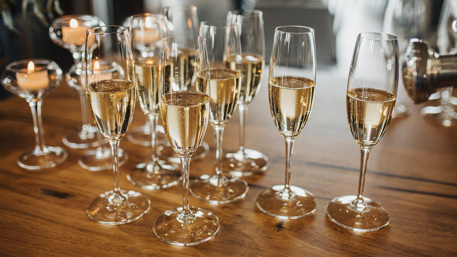 Our annual Bottomless 'Hurtle' Brunch is back!
